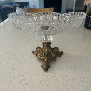 Elegant Crystal and Gold Decorative Bowl